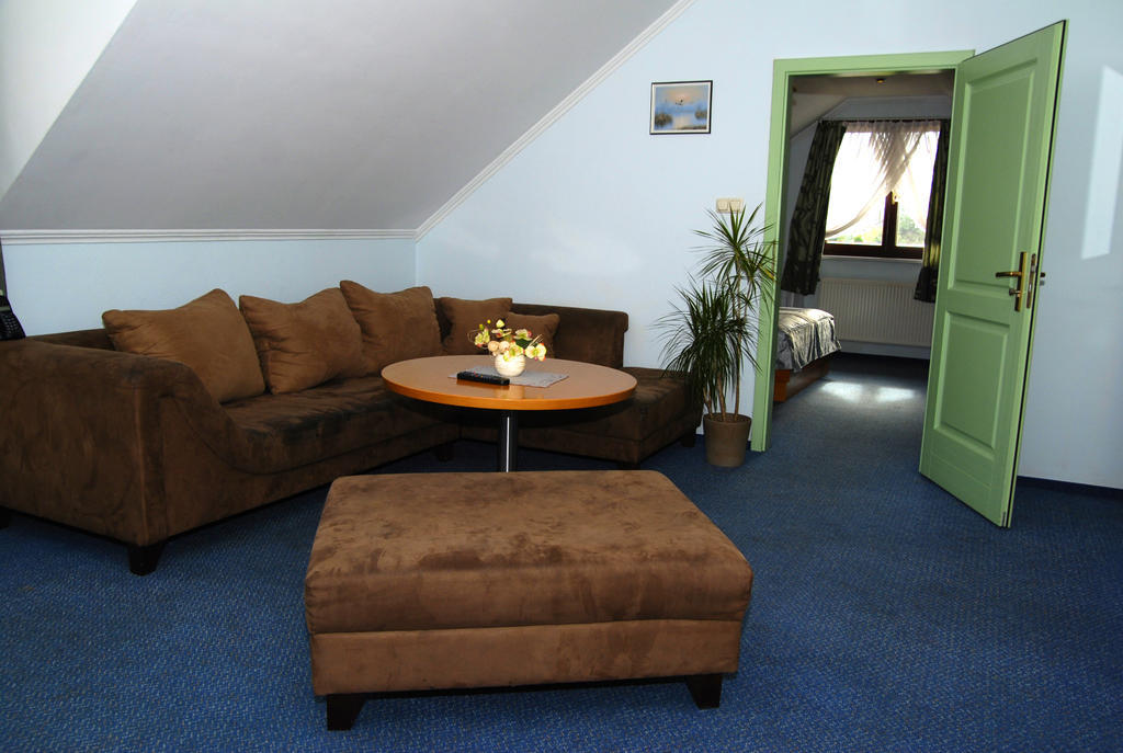 Hotel Restauracja Tawerna Гливице Стая снимка