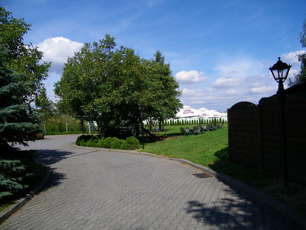 Hotel Restauracja Tawerna Гливице Екстериор снимка