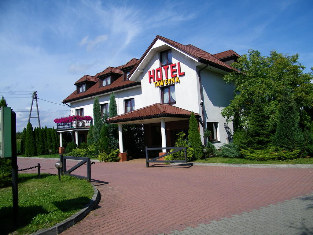 Hotel Restauracja Tawerna Гливице Екстериор снимка