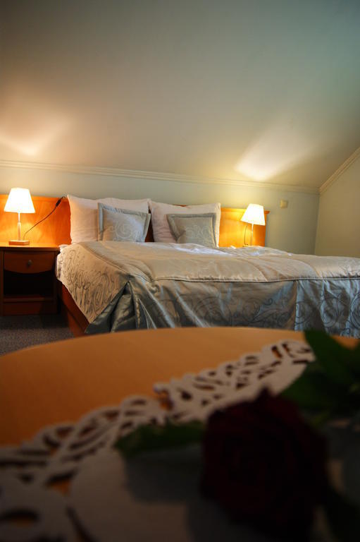 Hotel Restauracja Tawerna Гливице Стая снимка