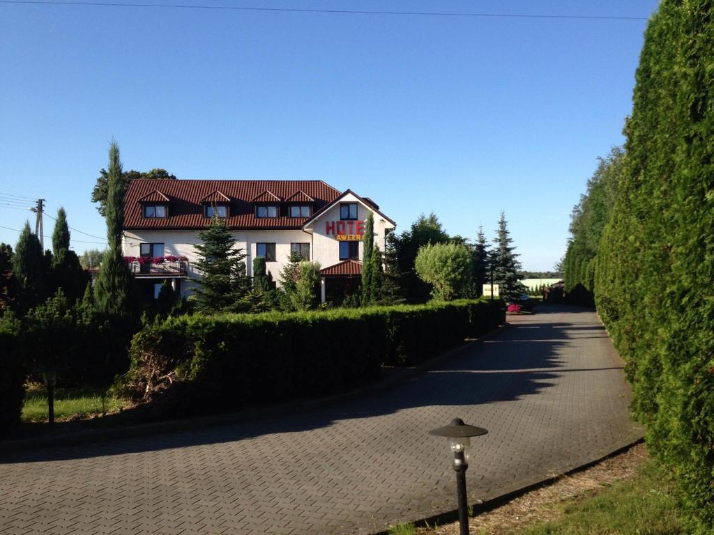 Hotel Restauracja Tawerna Гливице Екстериор снимка