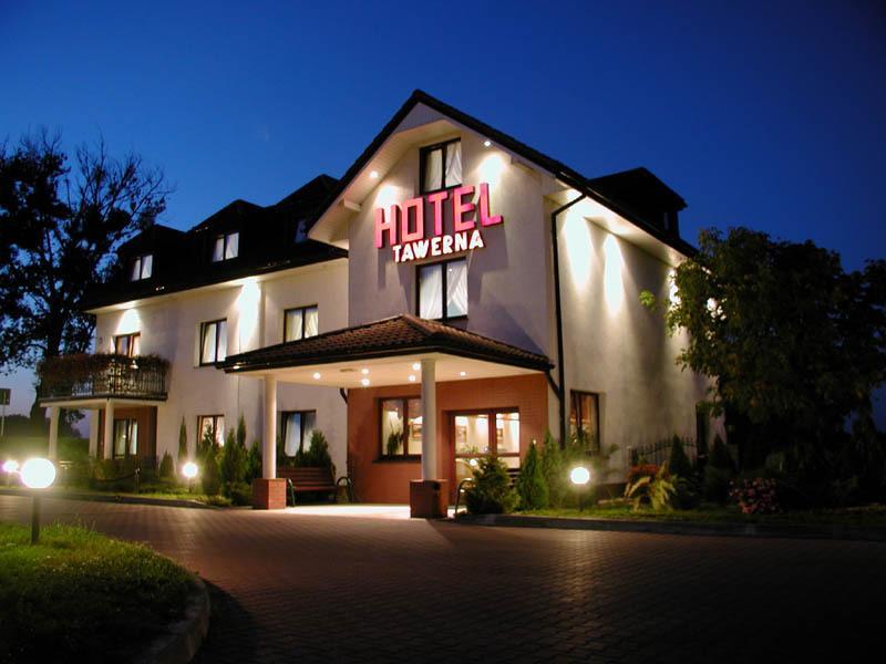 Hotel Restauracja Tawerna Гливице Екстериор снимка