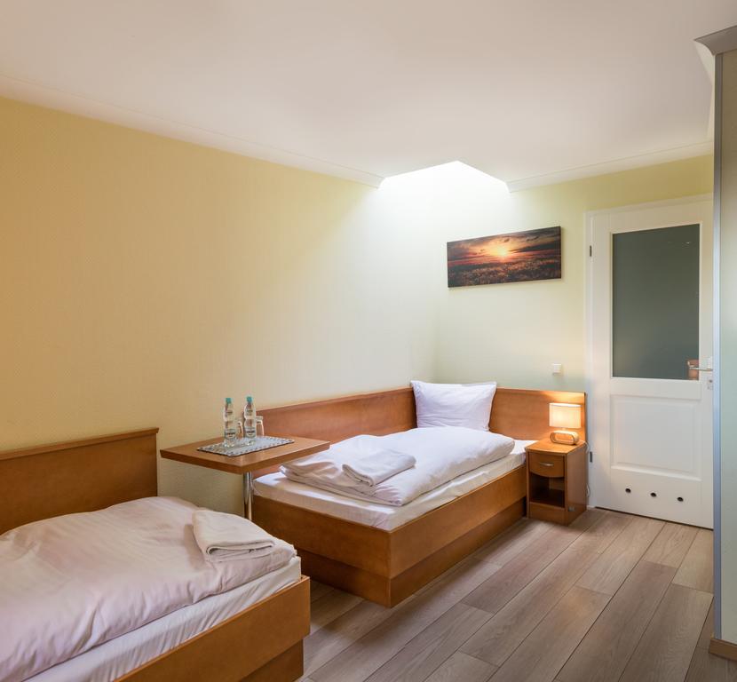 Hotel Restauracja Tawerna Гливице Екстериор снимка